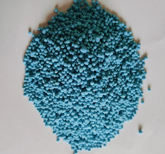 Factory Customized Fully Soluble High Content Nitrogen, Phosphorus, Potassium Fertilizer, Foliar Fertilizer, Factory Direct Sales